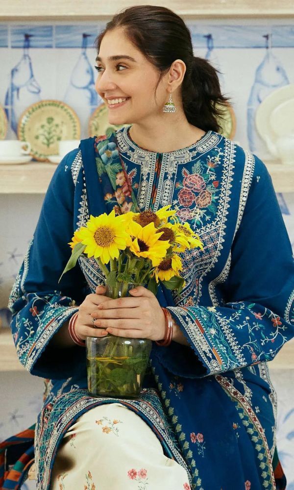 Zara Shahjahan 1075 Lawn Suit with heavy sequin and thread embroidery and digital print dupatta for Summer 2026 in Pakistan