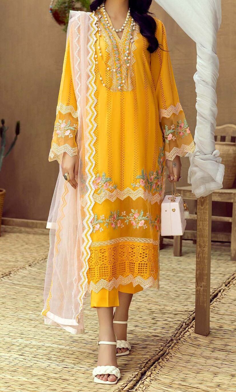 Zarqaaa Adan Libas Chikankari Lawn Suit with Organza Dupatta