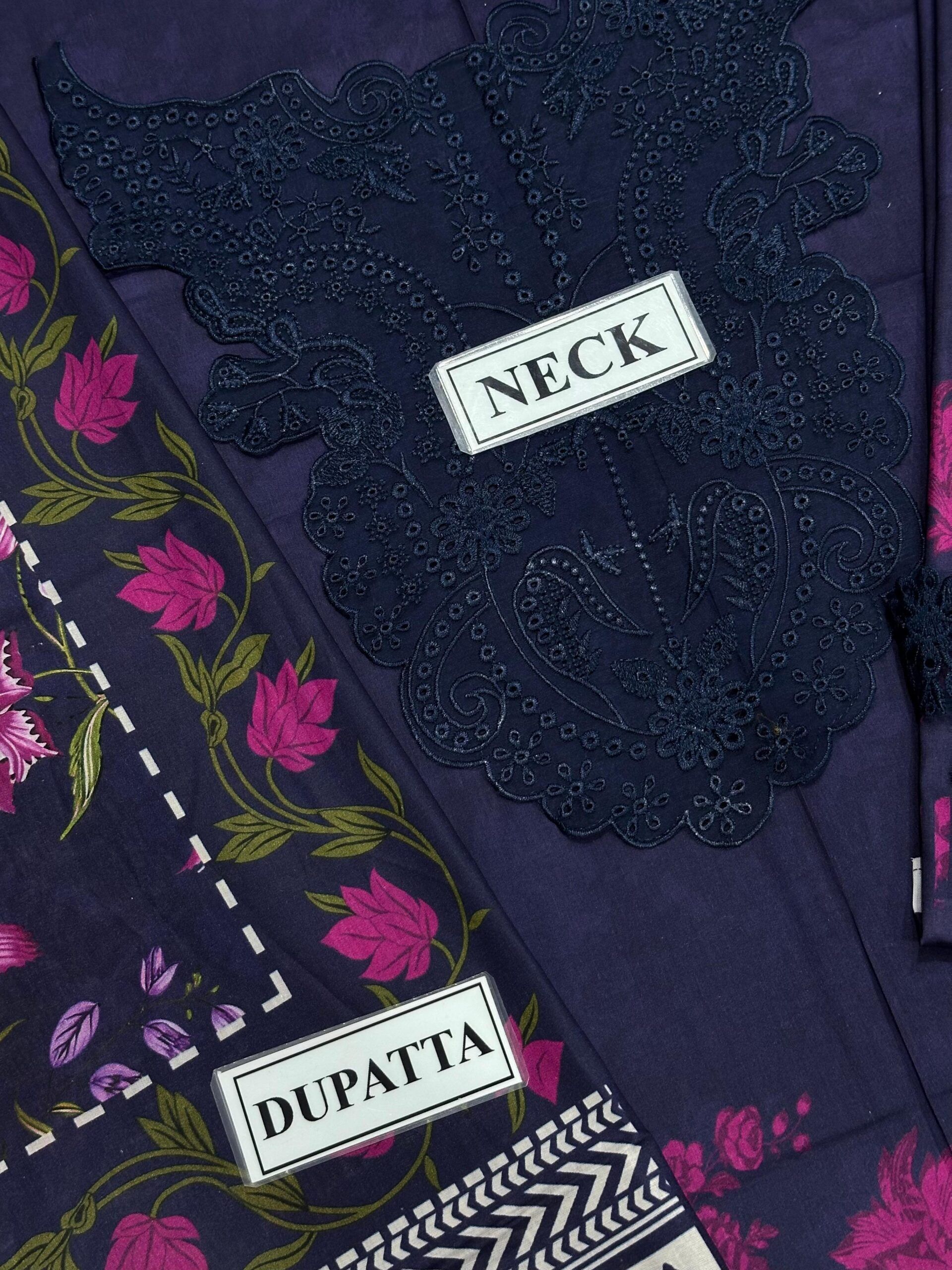 Xenia Printed Lawn Suit 3PC Digital Replica - Image 3