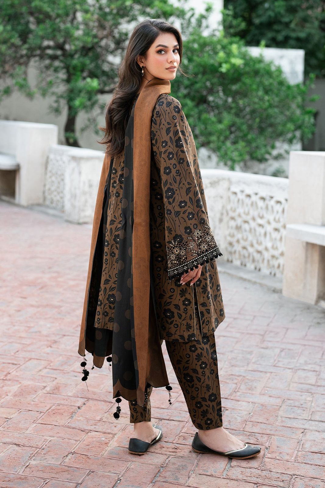 Baroque Lawn Silk Suit 3PC Replica Summer Wear - Image 7