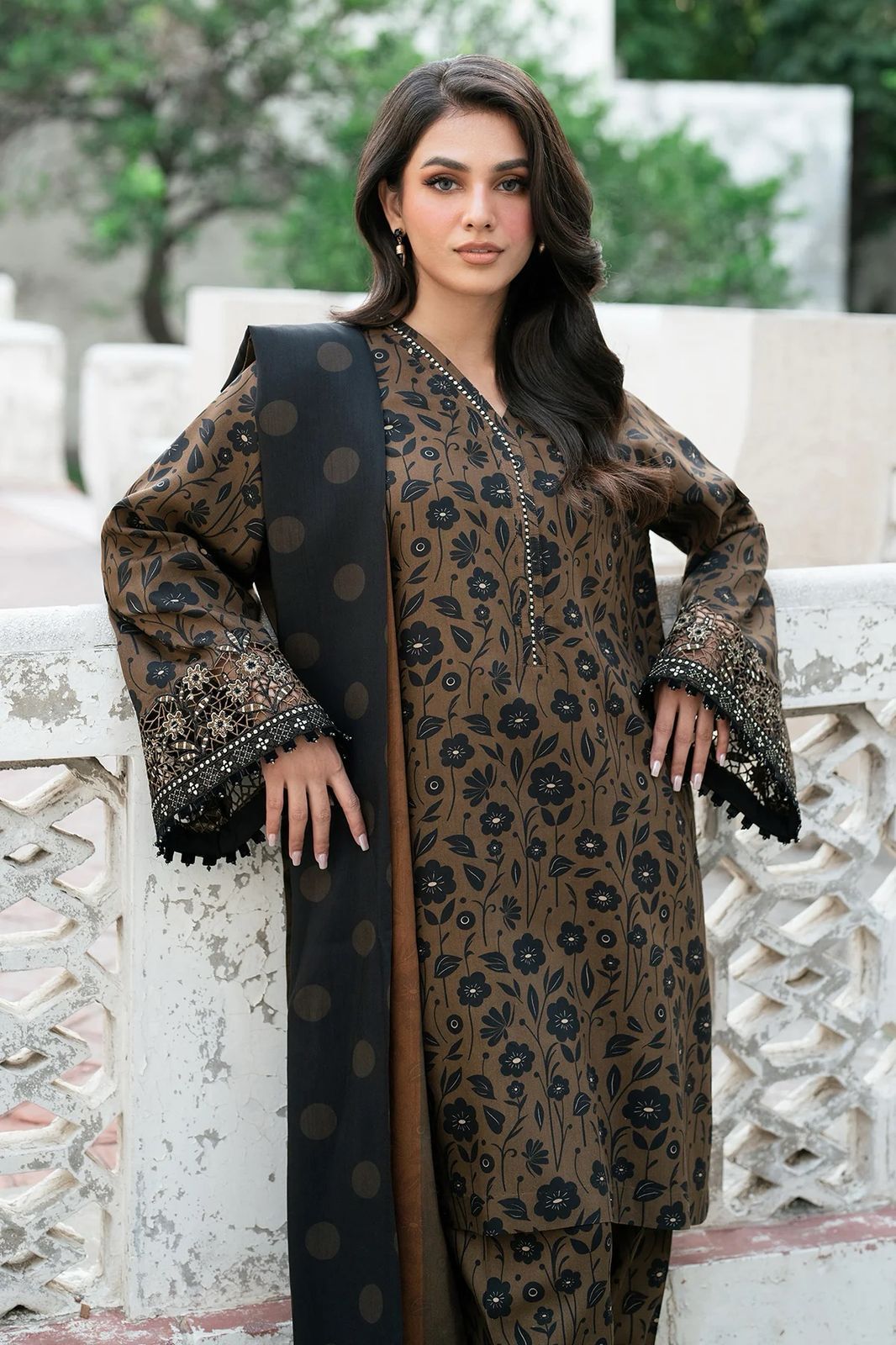 Baroque Lawn Silk Suit 3PC Replica Summer Wear - Image 4