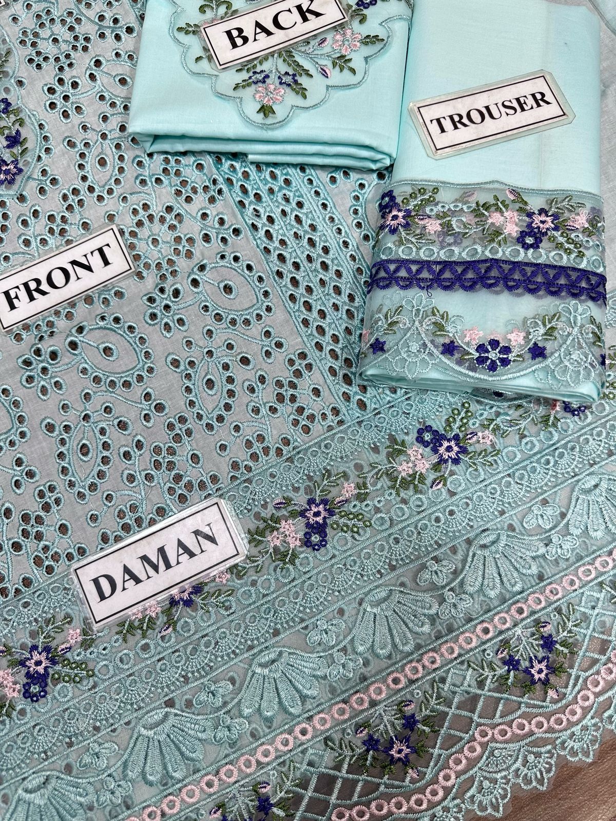 Noor Sadia Lawn Suit 3PC Silk Dupatta - Image 3